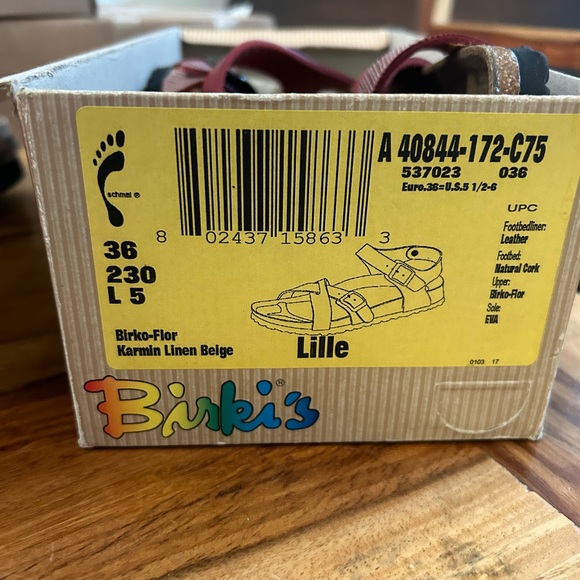 Birkenstock sandal ￼ - Picture 3 of 3